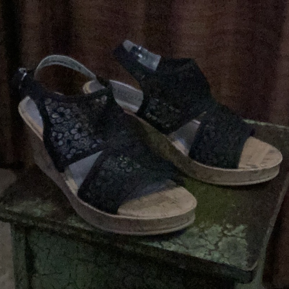 Seychelles wedge shoes